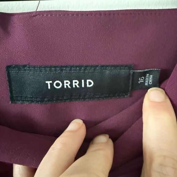 Torrid Cropped Trouser Pant with Waist Tie in Burgundy Size 16 - Picture 7 of 8